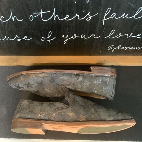 Trask NWOB/NWOT navy metallic star loafers size 8 - Picture 7 of 10